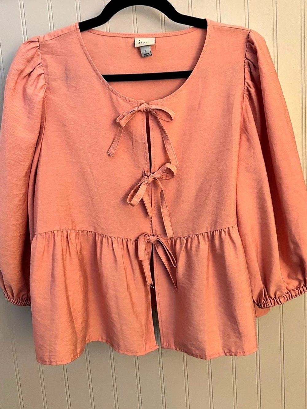 anow day Women's Tie Front Blouse in Pink Size Medium